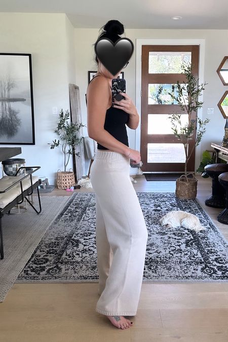 Pretty Neutral is having a 50% off moving sale with code MOVING50!

There are very limited sizes left in everything, but I have linked my favorites, including these wide leg lounge pants. I am wearing a size small and I believe the size small is the last size left. 

#LTKSaleAlert #LTKFindsUnder50 #LTKStyleTip