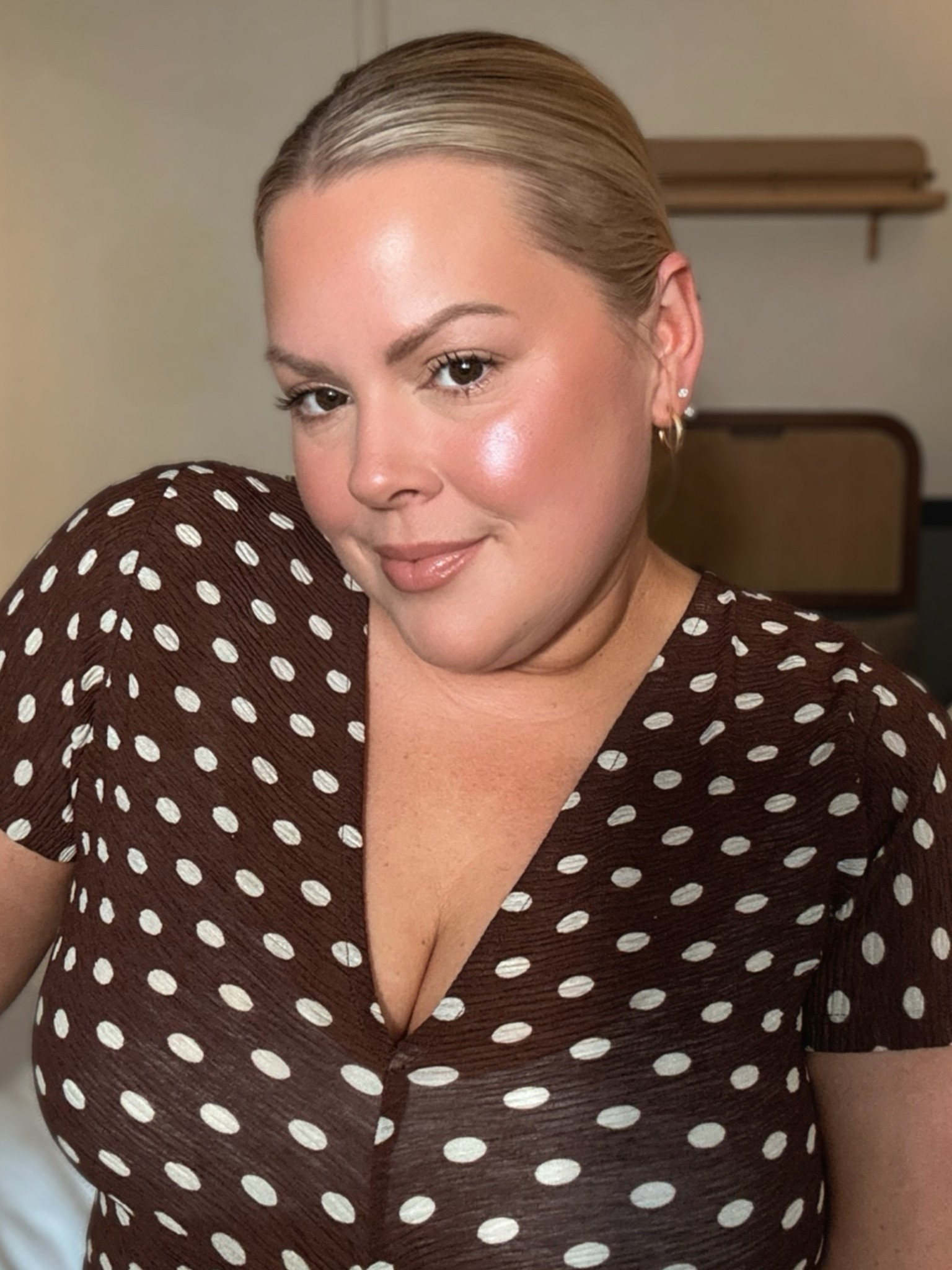 Minimalistic chic makeup look

#LTKbeauty