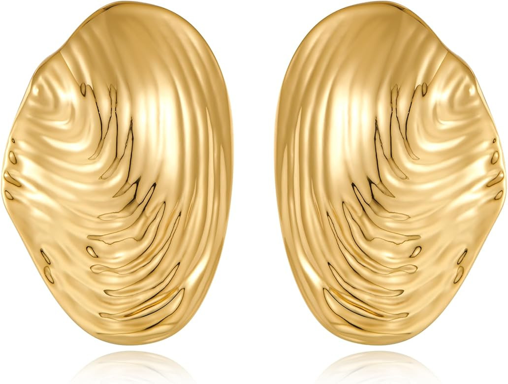 Gold Seashell Studs Earrings for Women Dainty Beach Earrings Summer Fashion Jewelry | Amazon (US)