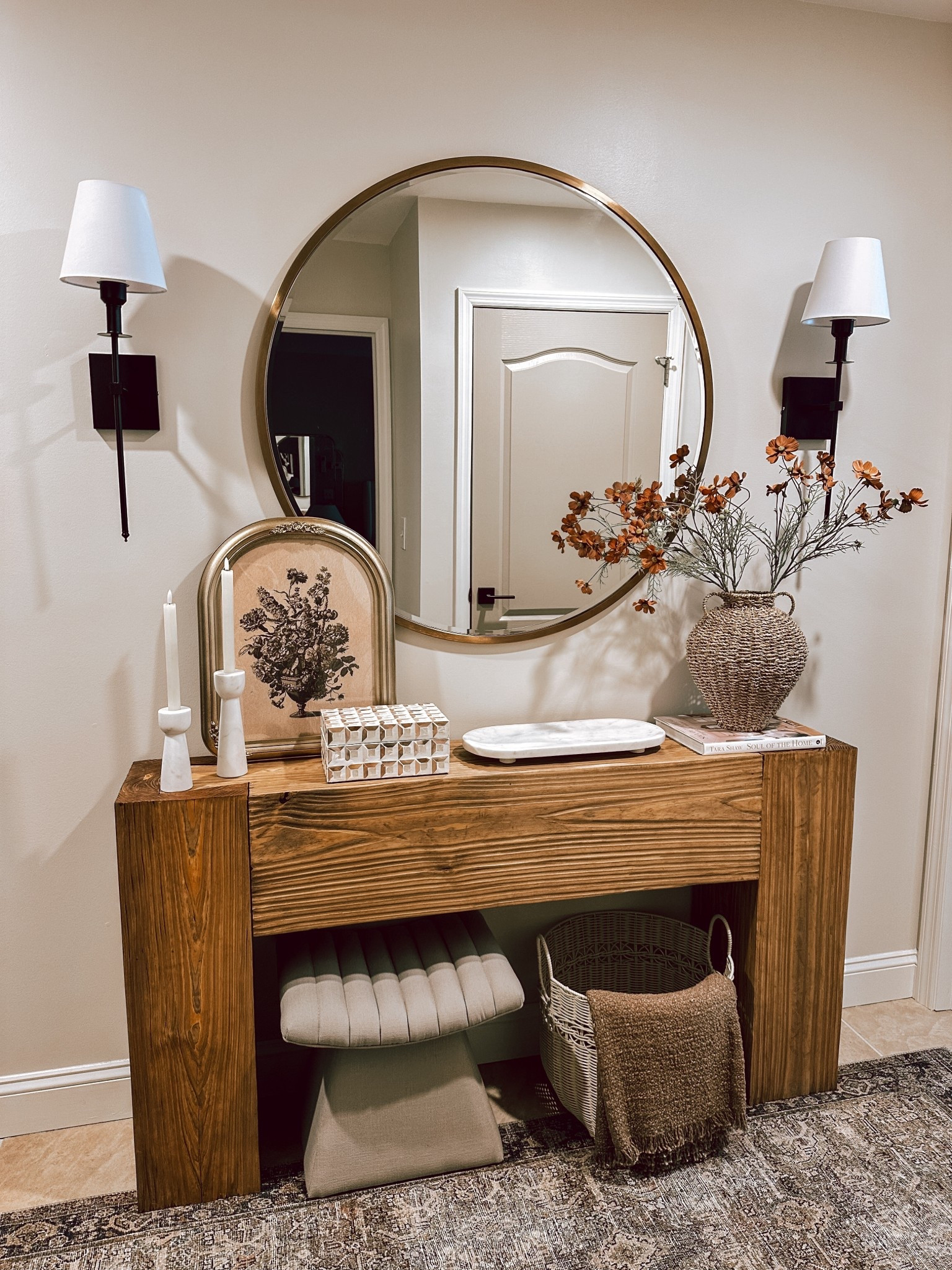 Spring refresh for entryway console table 

#LTKHome