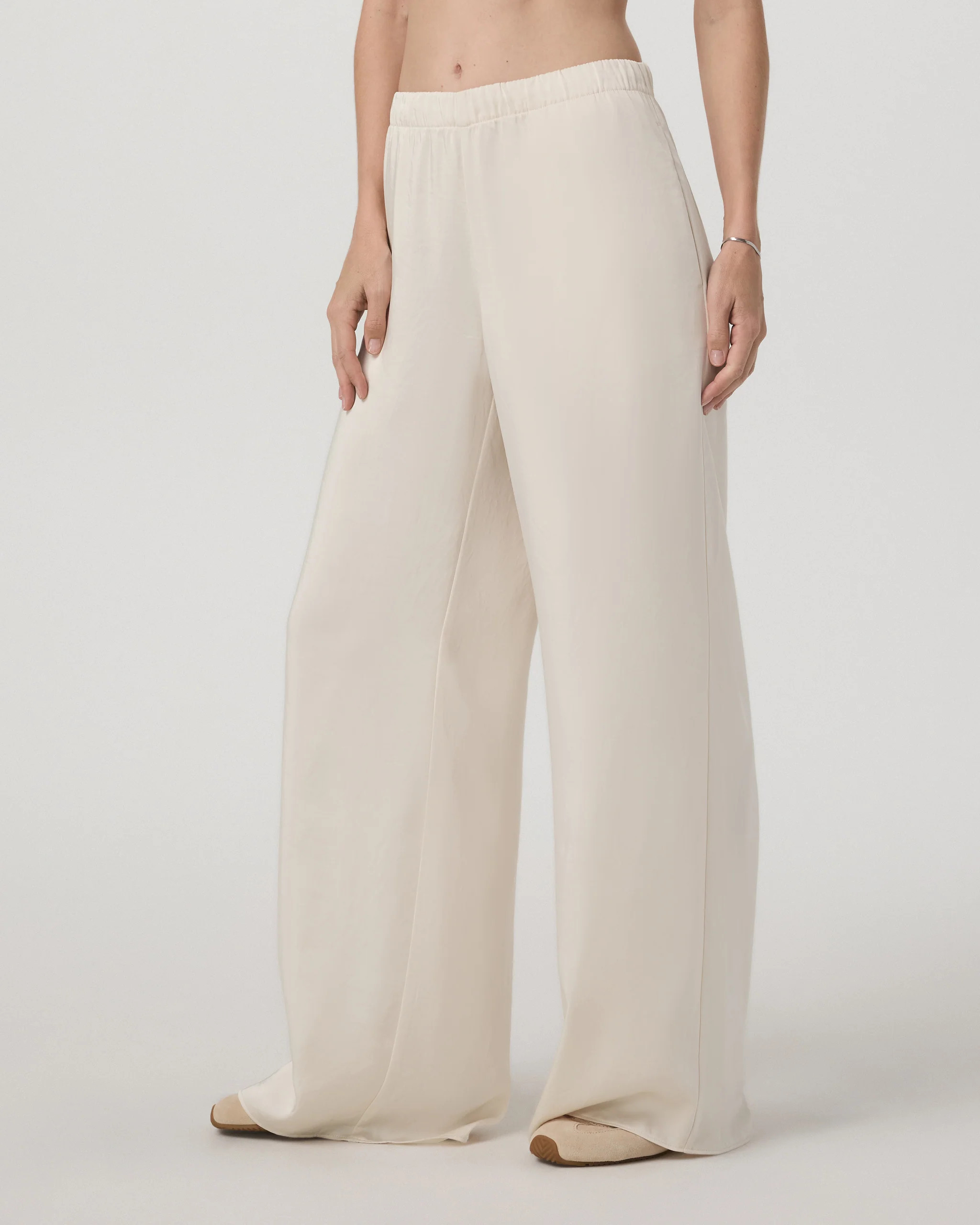 Nova Satin Wideleg Pant | Vuori Clothing (US & Canada)