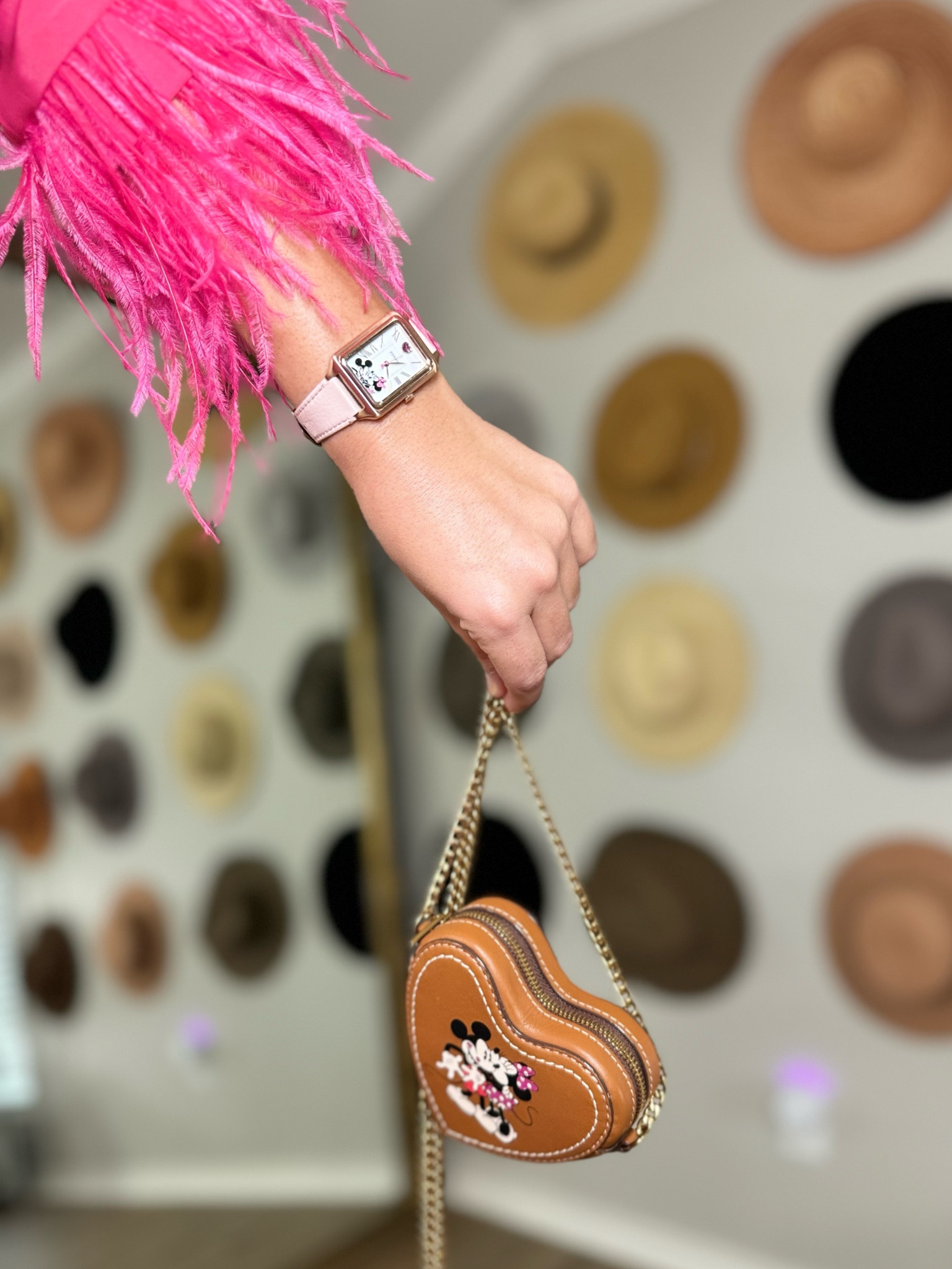 Y’all this tiny little bag is 🥰🥰🥰🫶🏽 #fossil #disney #giftsforher

#LTKMostLoved #LTKstyletip #LTKfindsunder100