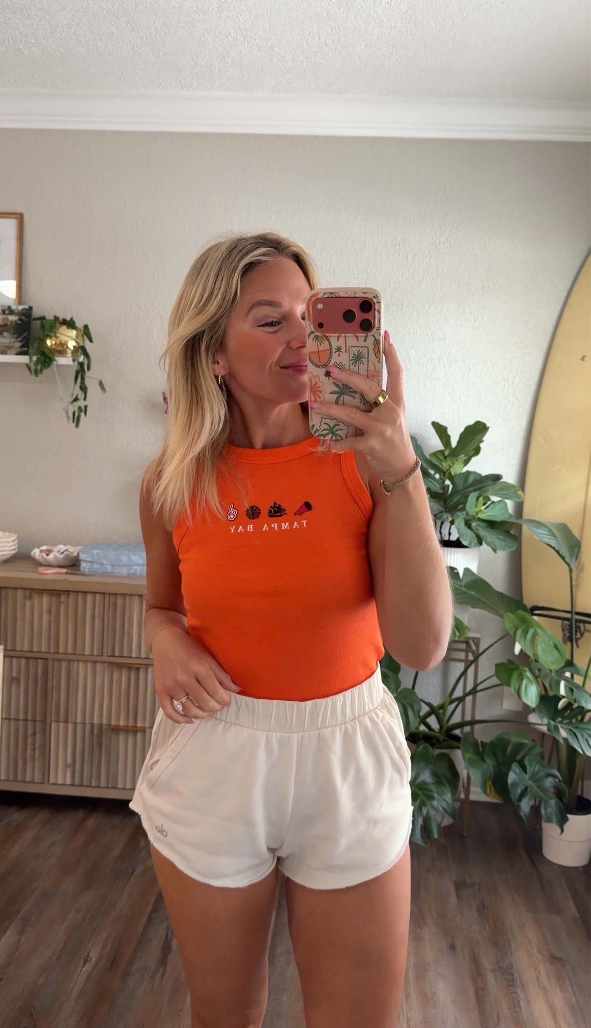 Tampa Bay Easy Outfit

#LTKdayinmylife #LTKfitnessgoals #LTKmorningroutine