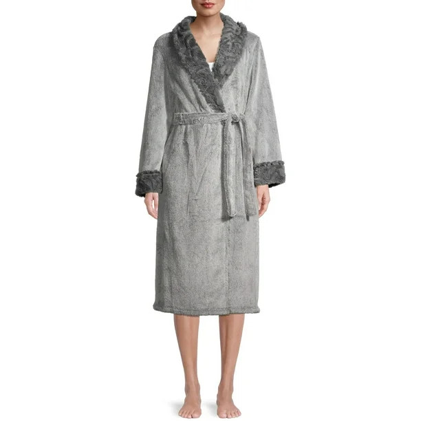 Secret Treasures Women's and Women’s Plus Superminky Robe | Walmart (US)