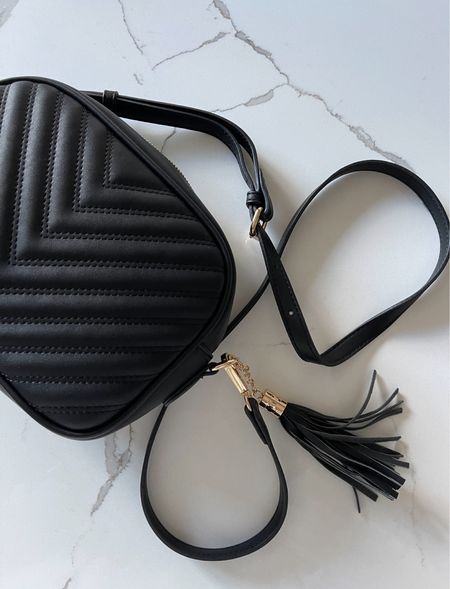 This purse is the perfect size for a crossbody! Comes in a variety of colors!

Amazon finds
Amazon fashion
Amazon
Purse style

#LTKstyletip #LTKitbag #LTKfindsunder100