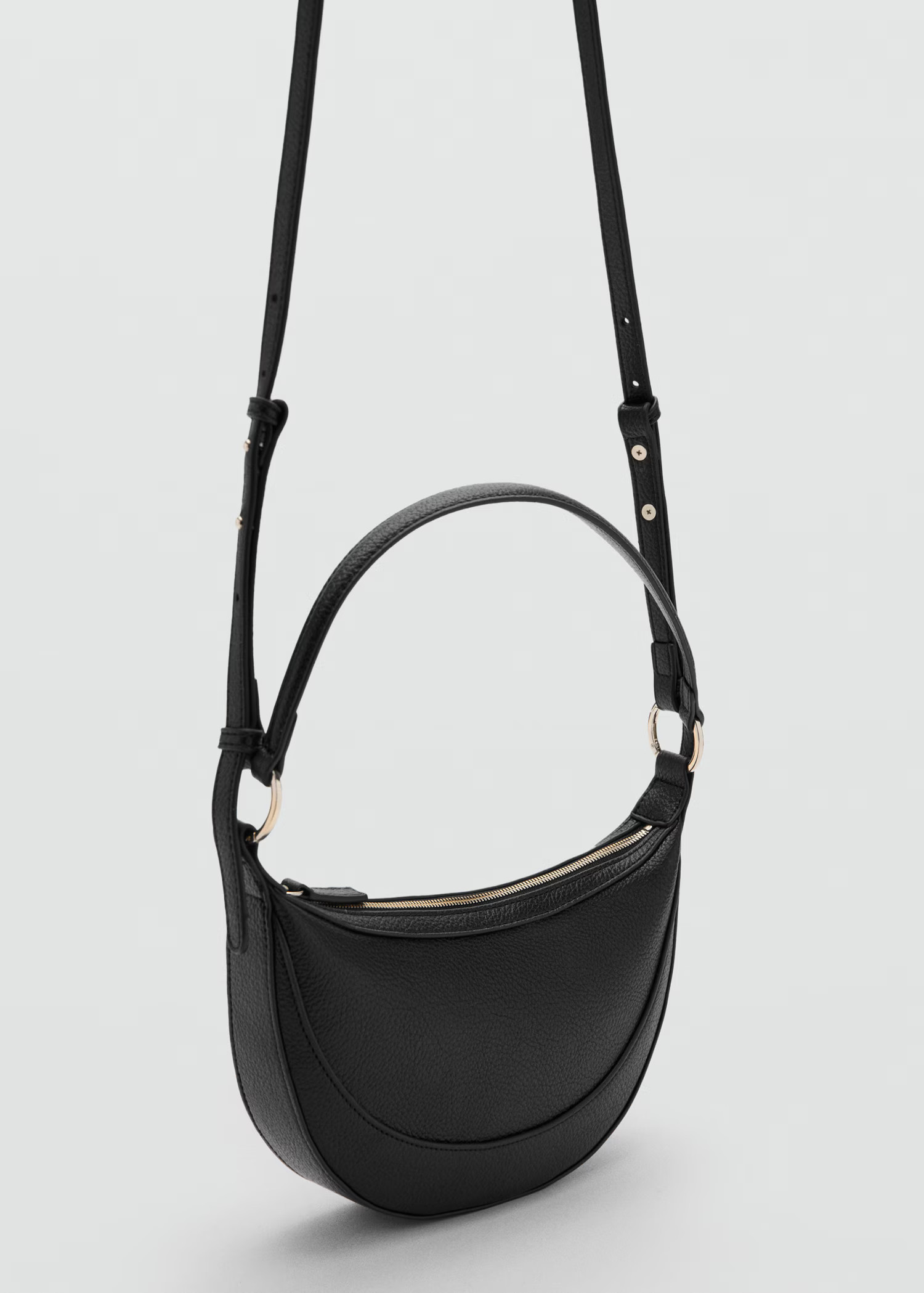 Oval shoulder bag | MANGO (UK)