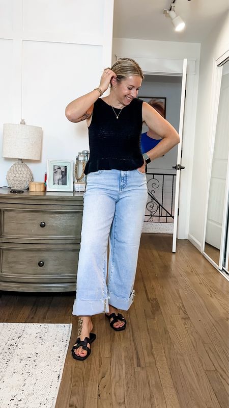 Small top. Tts 8 jeans (I cuffed them). 
Love this classic outfit with a fun side and it’s so comfy!! Use code KELLI25JUNE on the top and site wide at magnolia! 

#LTKFindsUnder50 #LTKStyleTip #LTKMidsize