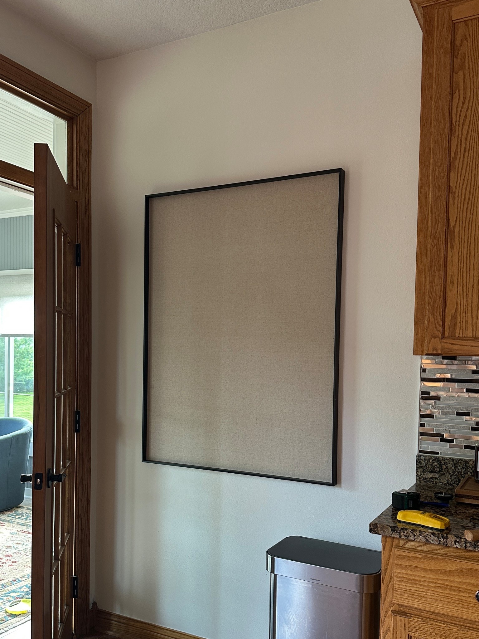 I have the large size of this pinboard and absolutely love it!