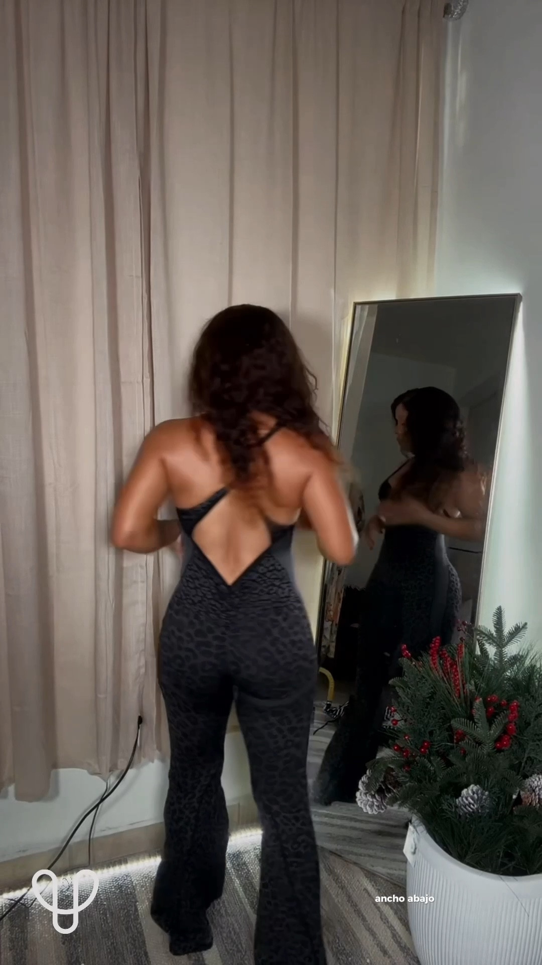 Black Super comfy yoga bell Jumsuit, comfortable, suitable for gym, yoga or going out! 

#LTKActive #LTKFindsUnder100 #LTKPetite