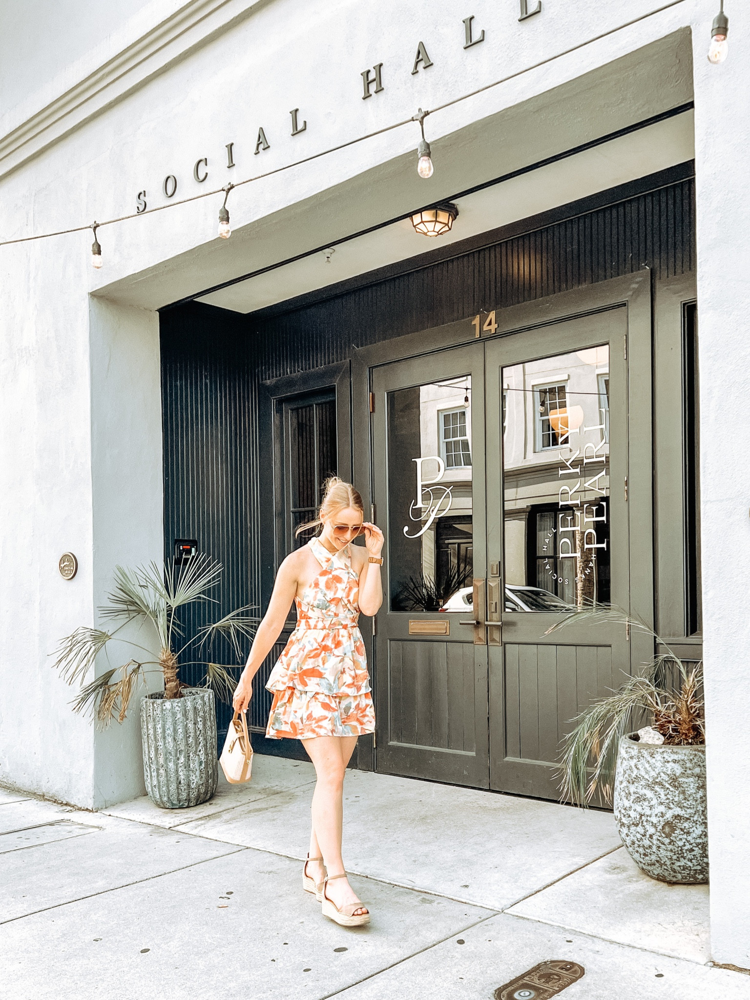 Summer dress from Amazon // wearing a small


#LTKstyletip #LTKunder50 #LTKunder100