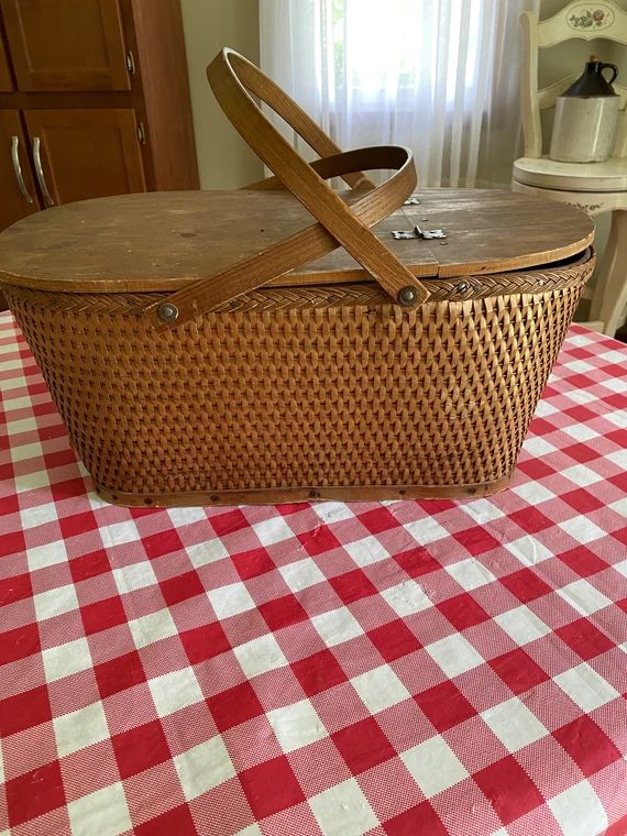 Vintage large redman picnic basket | Etsy | Etsy (US)