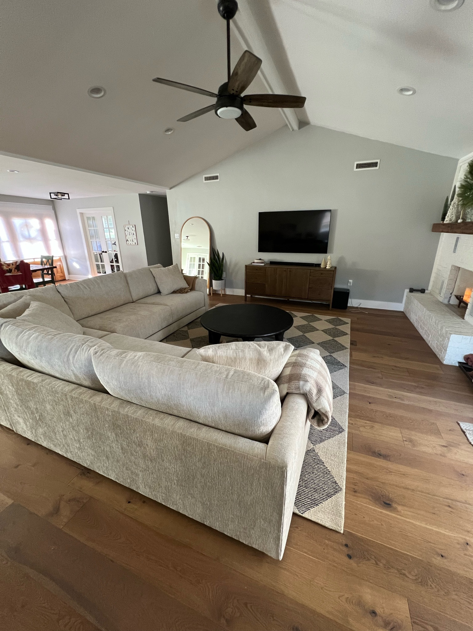 Cozy living room for a family of 6 🫶🏻

#LTKkids #LTKfamily #LTKhome