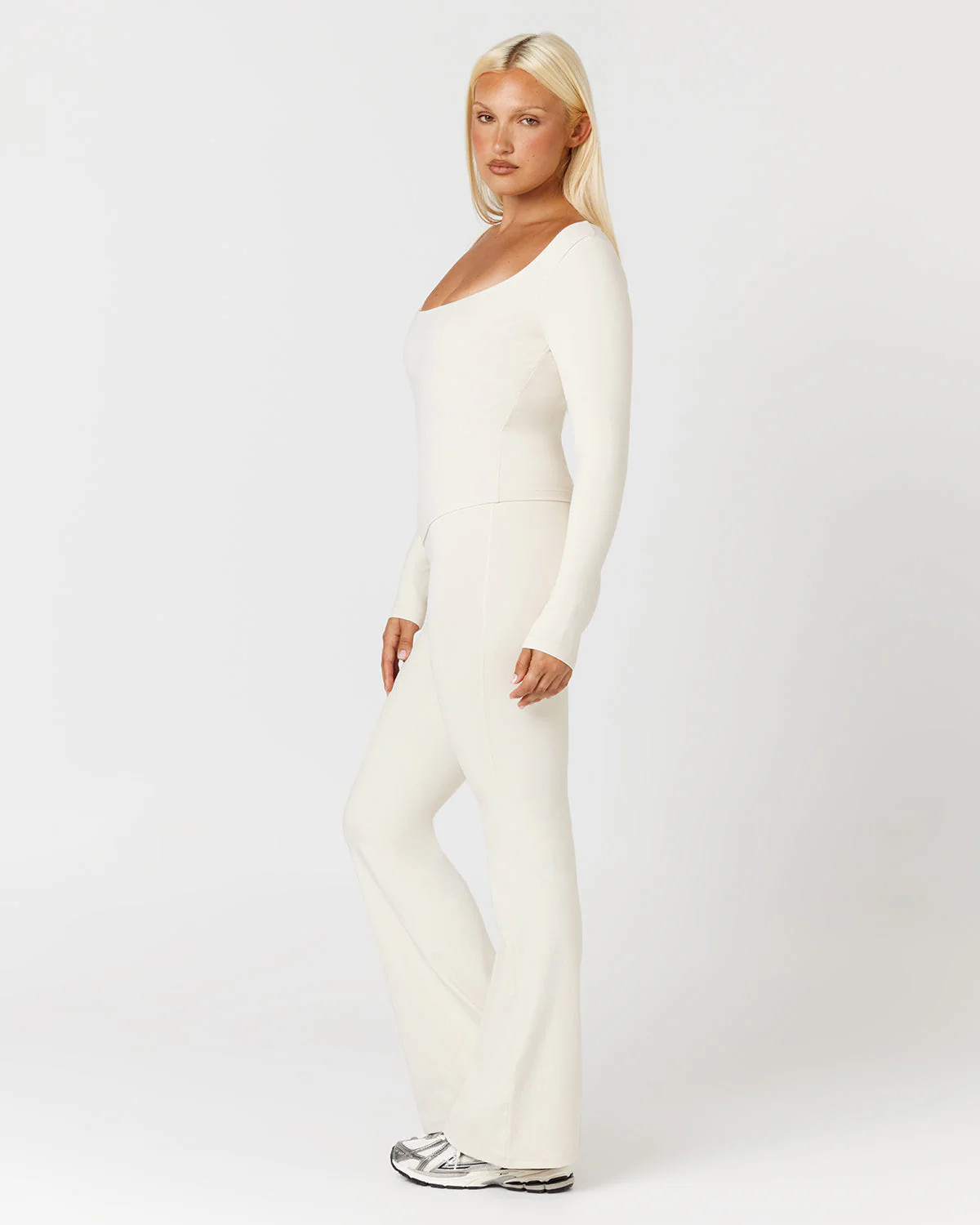 Form Invisible Scrunch Flare Leggings | Vanilla | Crop Shop Boutique US