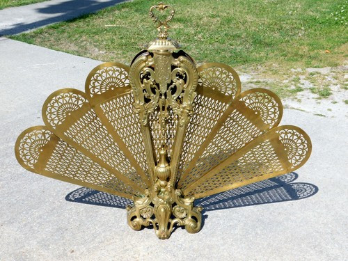 Details about   Fire Screen~~Dore Bronze and Brass~~Peacock Fan~~19th Century | eBay US