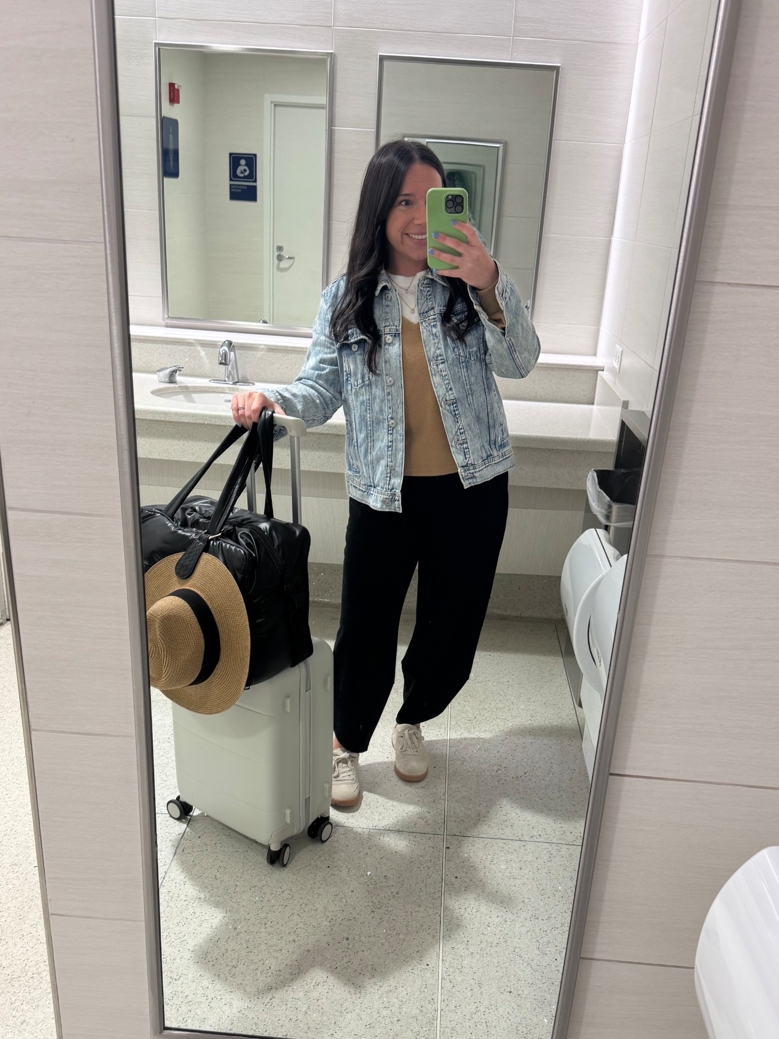 Travel day fit check

#LTKTravel