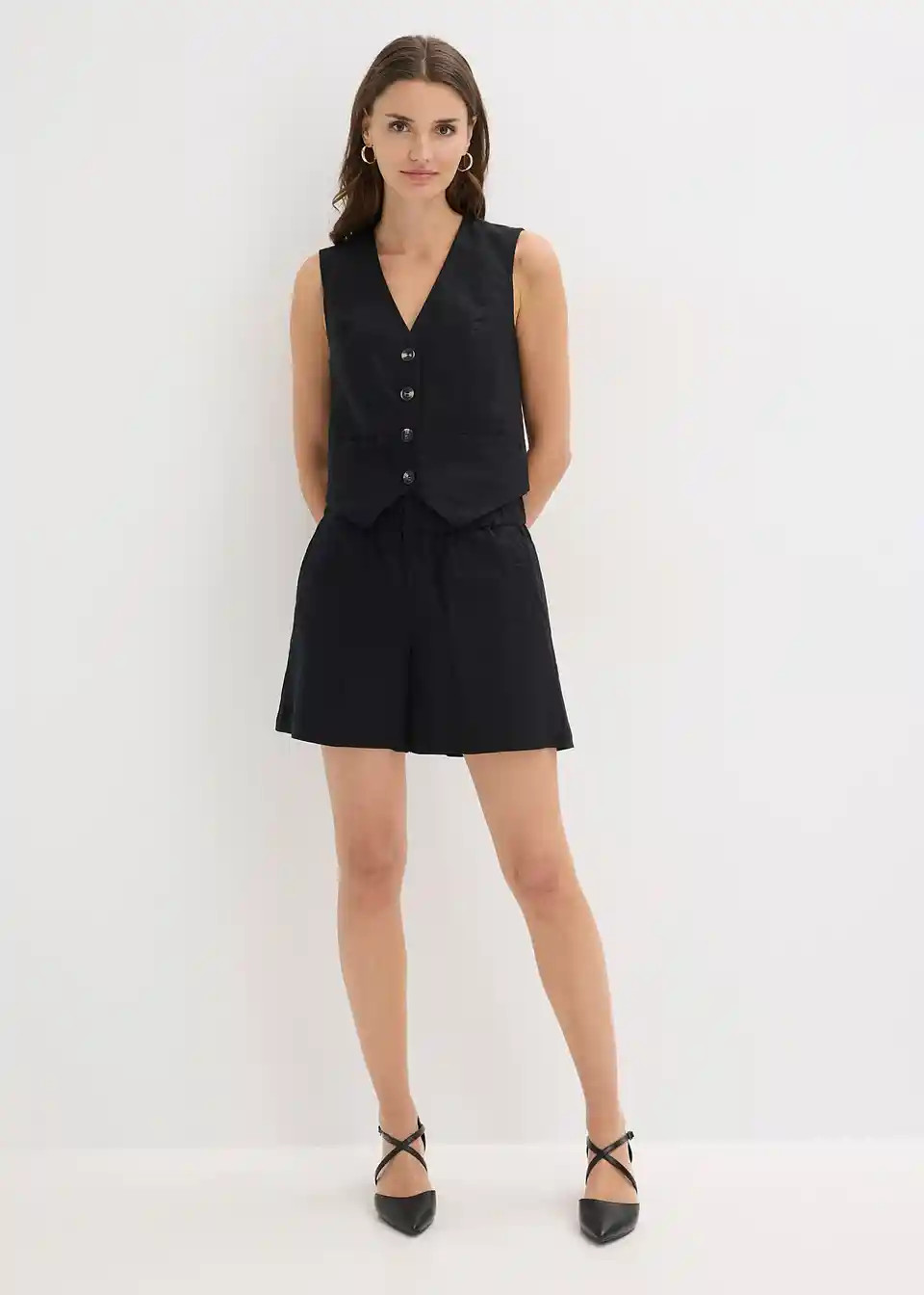 Weste und Shorts aus Leinenmix | Bonprix DE