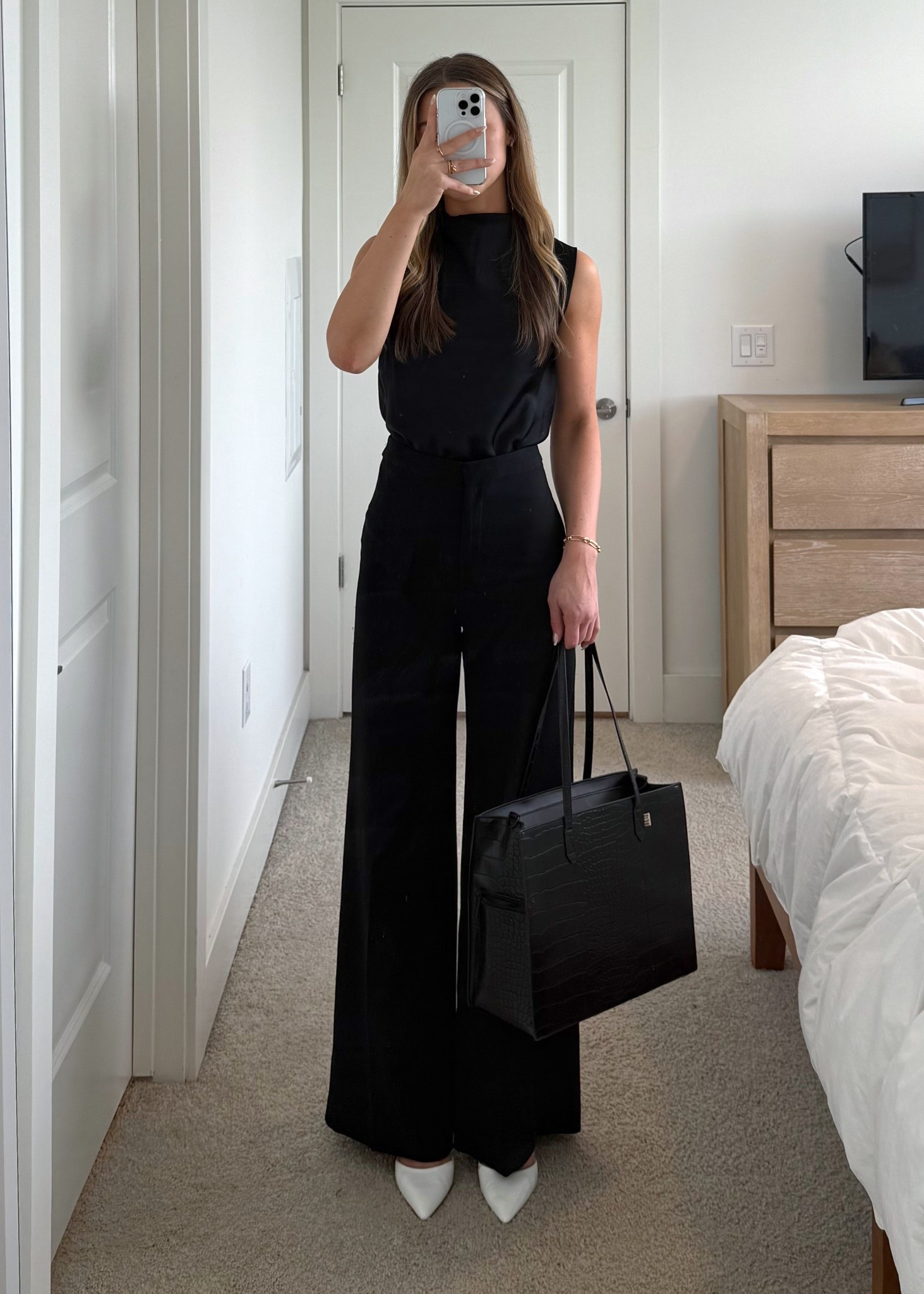 all black office ootd 🖤💼

#LTKWorkwear