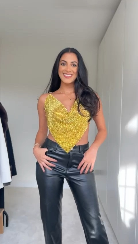 12 days of Christmas ✨ Day 6 

Cowl neck chainmail gold top, silver top, festive top, party wear, leather look flares, faux leather trousers, boohoo Abercrombie 

#LTKeurope #LTKstyletip #LTKSeasonal