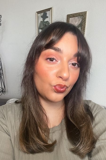 Sabrina carpenter inspired makeup 
Kaja beauty glowing guava trio 
Rare beauty wisdom blush 
Illuminator in transcend 
Powder blush in hope 
Nyx jumbo face stick in vanilla ice cream 
Palladio mocha lip stain 
Summer fridays vanilla beige 
Maybeline sky high mascara in brown 


#LTKfindsunder50 #LTKbeauty #LTKSeasonal