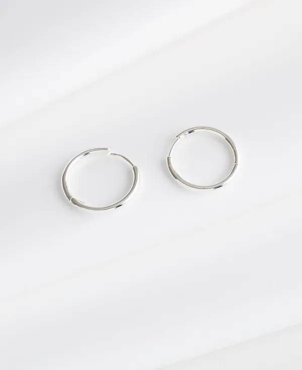 Demi-Fine Medium Hoop Earrings | Madewell