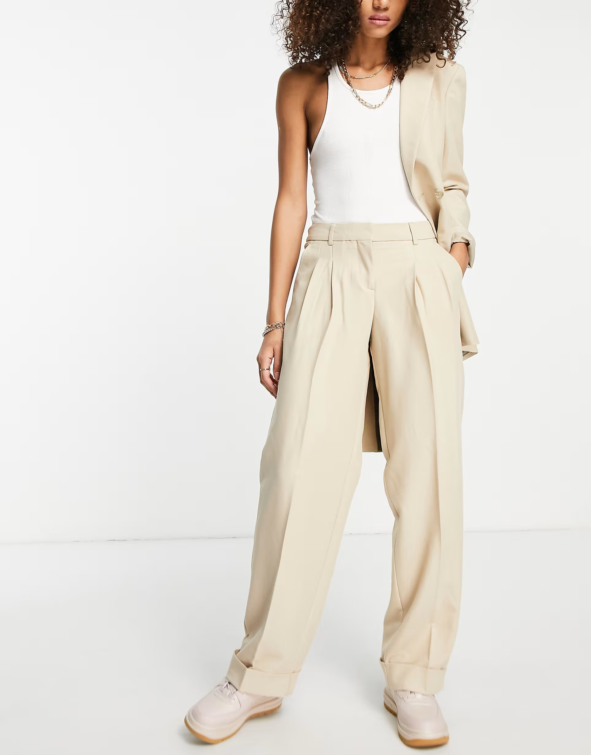 JJXX Mary tailored wide leg dad trousers in oatmeal | ASOS (Global)