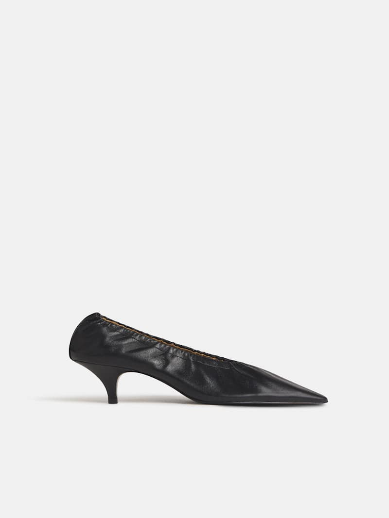 Reformation Calista Scrunch Heel Ivory 8.5 | Reformation (Global)