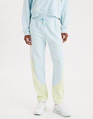 AE High-Waisted Fleece Jogger | American Eagle Outfitters (US & CA)