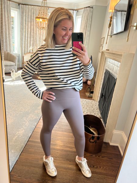 Saturday style brought to you by SPANX 

Top Small
Leggings M
Shows 8

#LTKover40 #LTKfitness #LTKstyletip