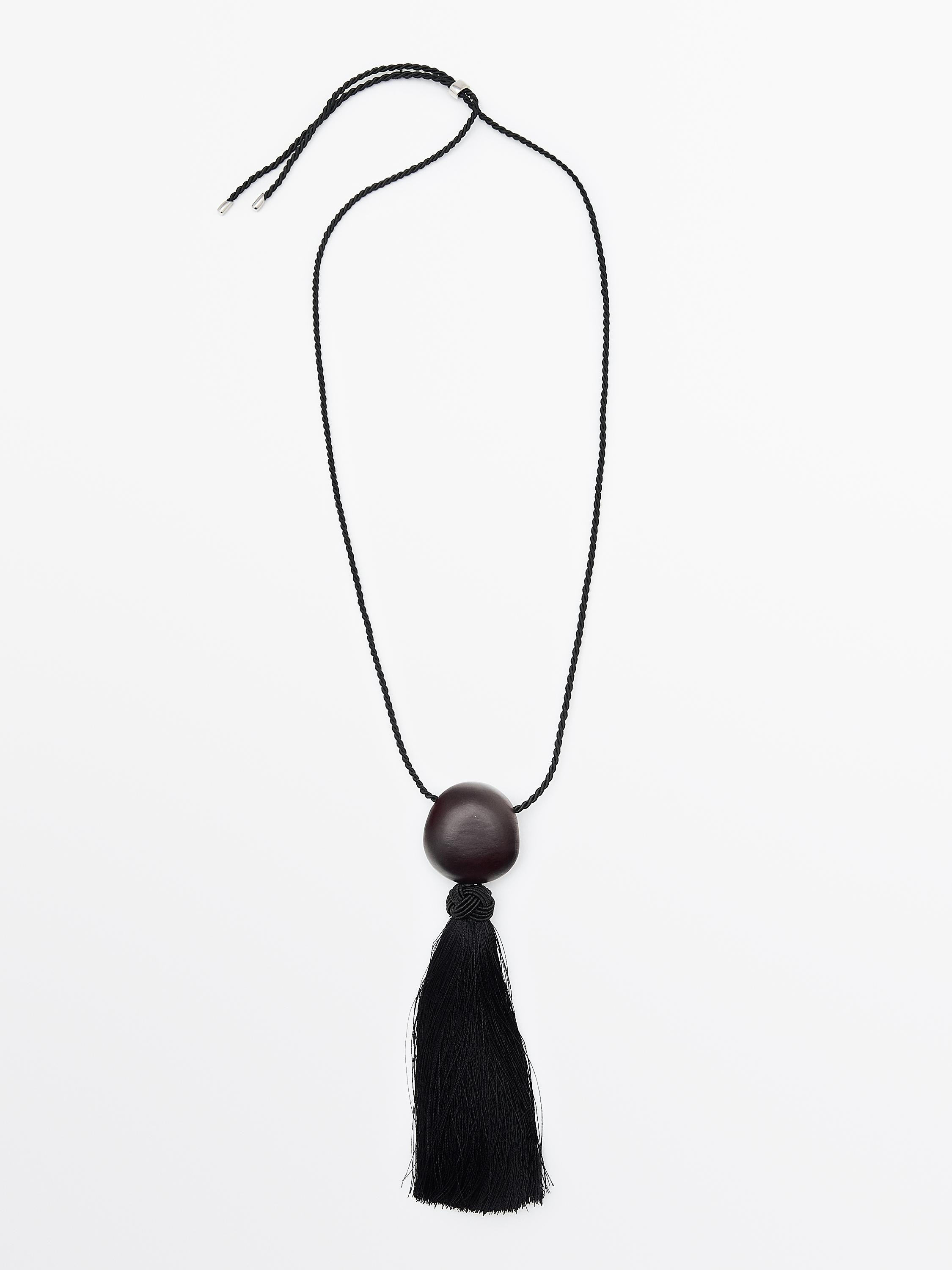Wooden tassel pendant | Massimo Dutti UK