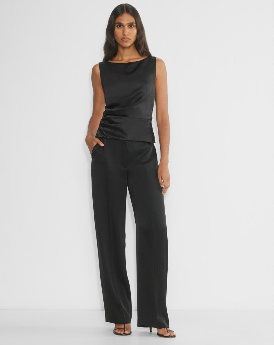 Holiday outfit

#LTKHoliday #LTKGiftGuide #LTKSeasonal