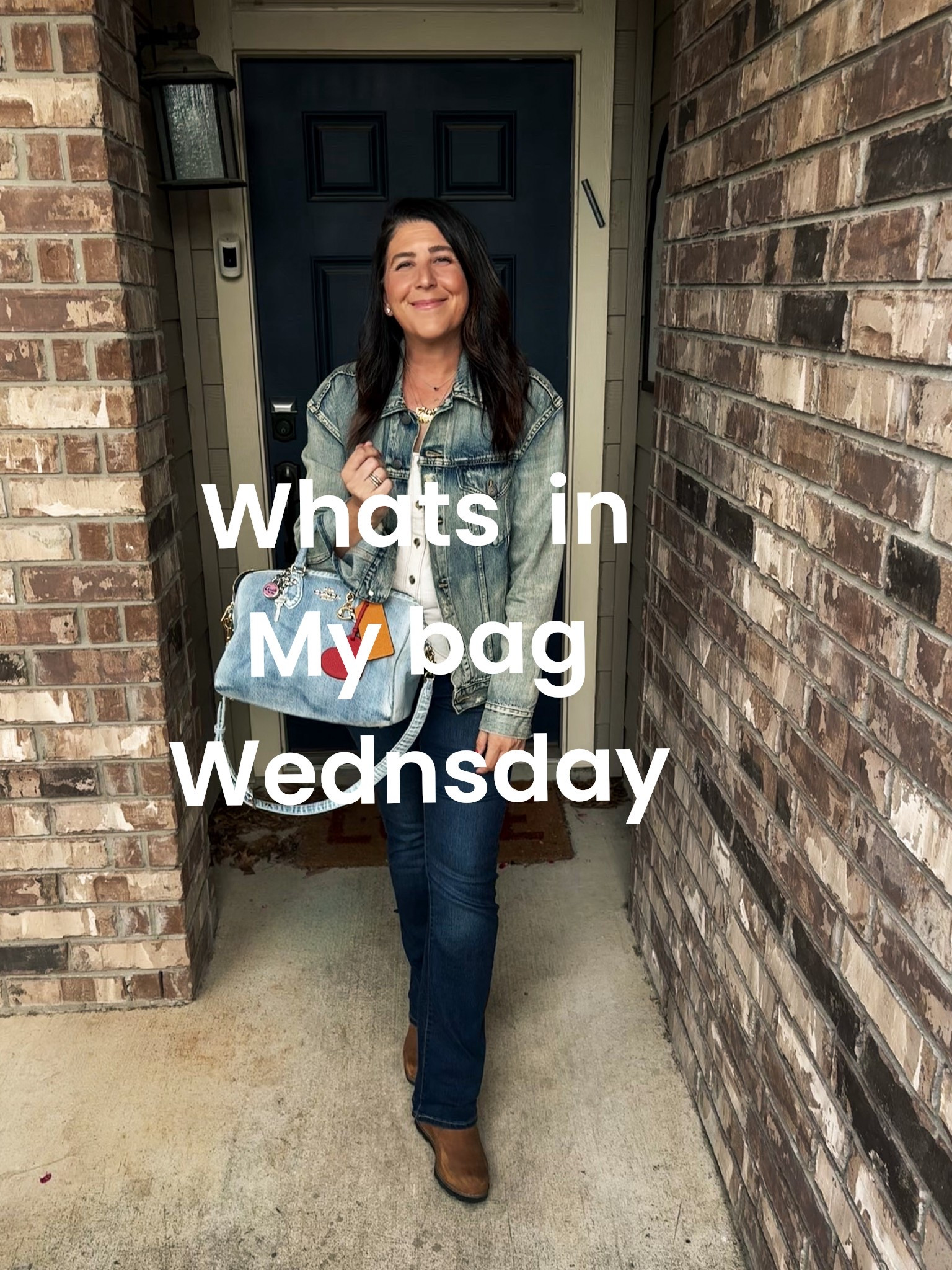 Happy what’s in my bag, Wednesday! ￼

#LTKWorkwear #LTKmomlife #LTKootd