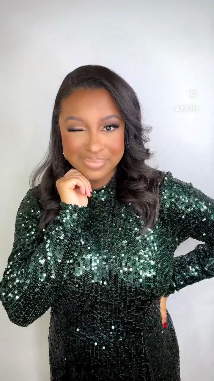 Everything you need for the perfect holiday glam is right here!
#LTKunder100 #LTKbeauty #LTKBeautySale