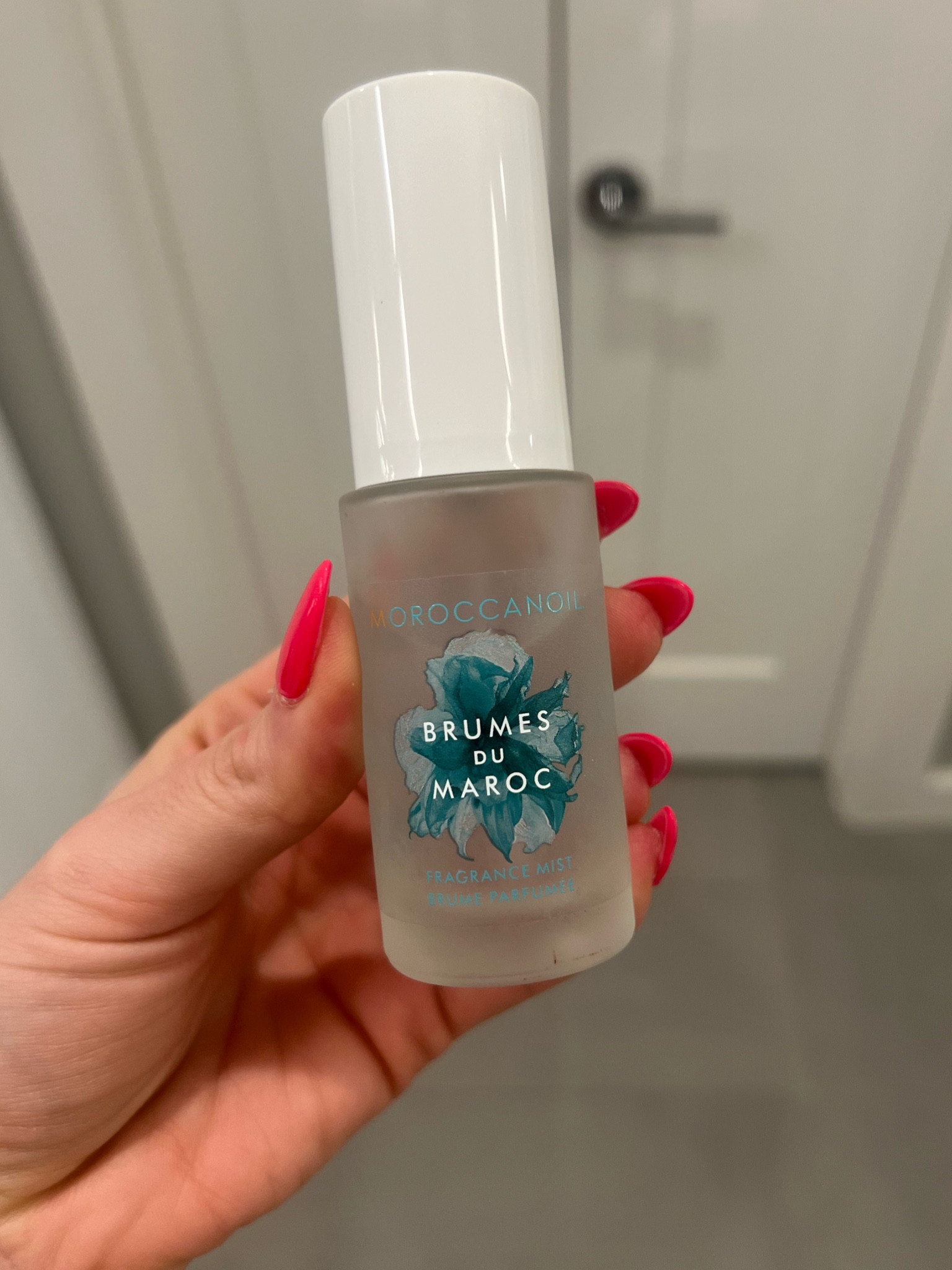 I WILL FOREVER BE OBSESSED WITH THE SMELL OF THIS FRAGRANCE/HAIR MIST FROM MOROCCANOIL 💙 

#LTKbeauty #LTKGiftGuide #LTKU