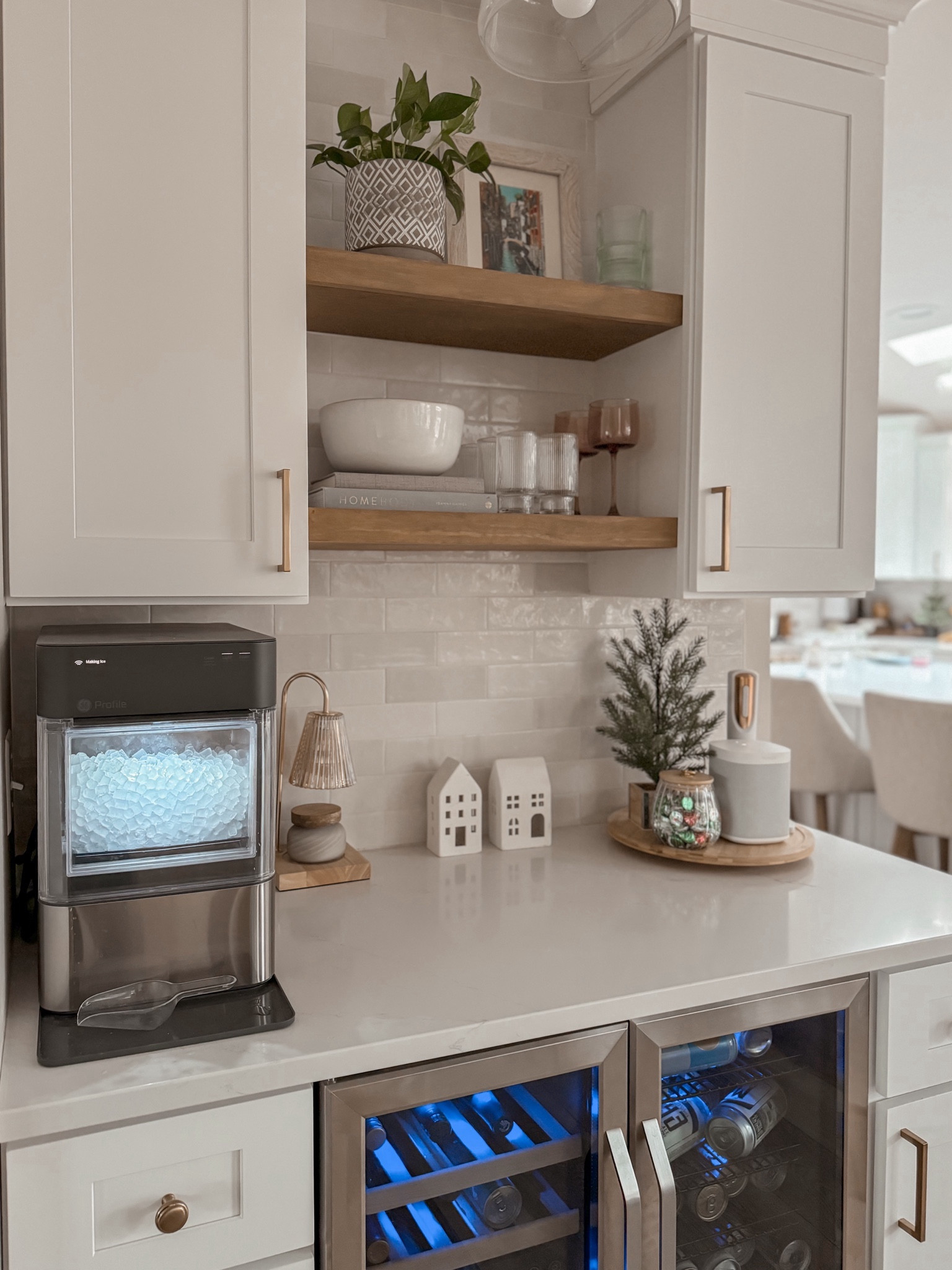 Our favorite nugget ice maker is on mega sale right now at @walmart! It’s $231 off 🤯 such a great gift idea for someone on your list… if yourself 😂 #walmartpartner also linking a few other amazing countertop appliance deals I found!

#LTKHoliday #LTKGiftGuide #LTKhome