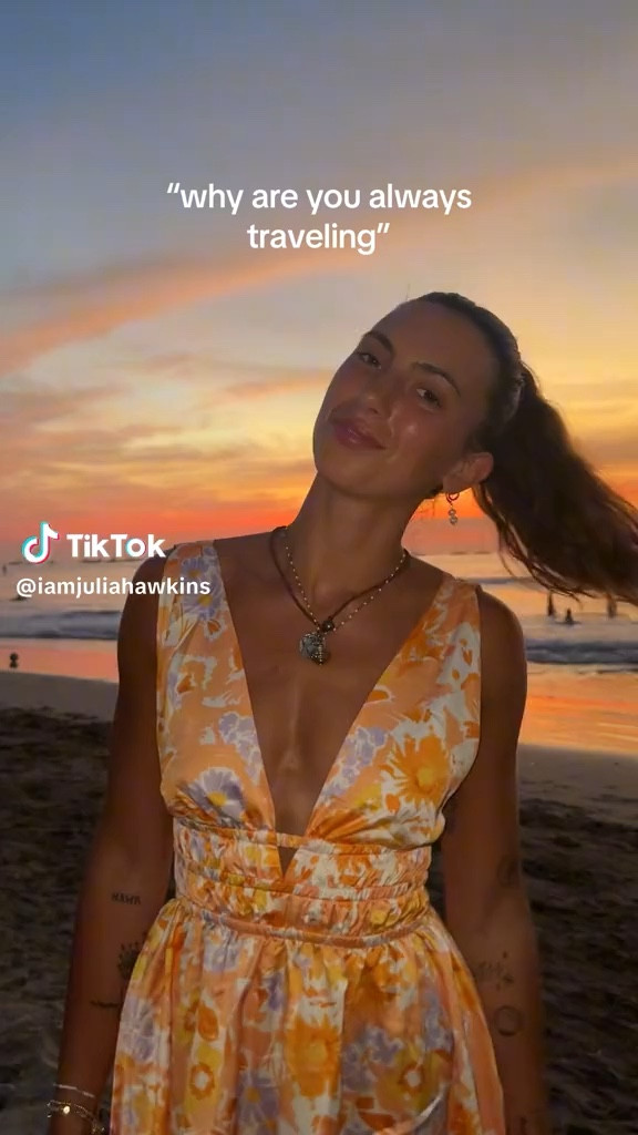 @Julia Hawkins: @Beginning Boutique code JULIAHXBB15 for 15% off :)

#LTKtravel #LTKSeasonal #LTKwedding