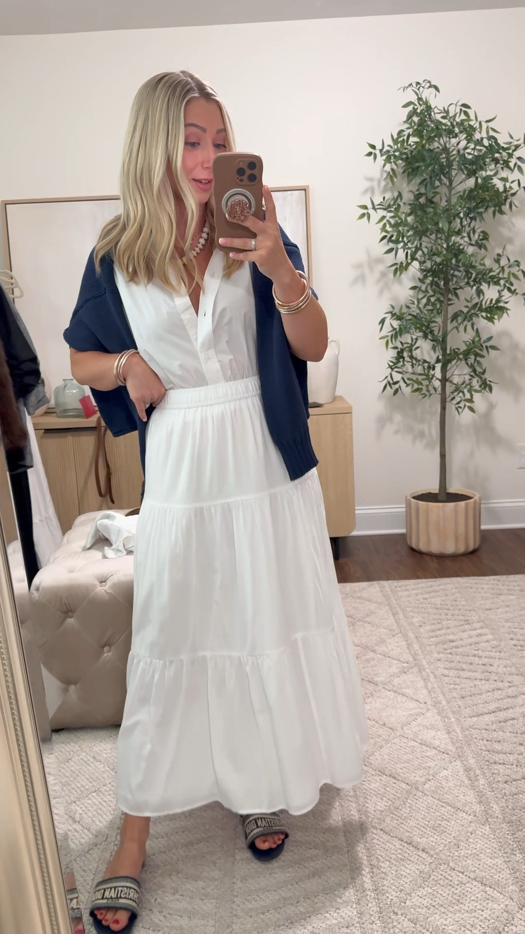 The perfect white maxi skirt (size small)

Memorial Day outfits, Memorial Day weekend, loft

#LTKootd #LTKdayinmylife #LTKmomlife