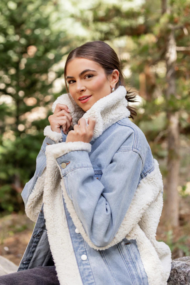 Picking Sides Light Wash Sherpa Detail Oversized Denim Jacket | Pink Lily