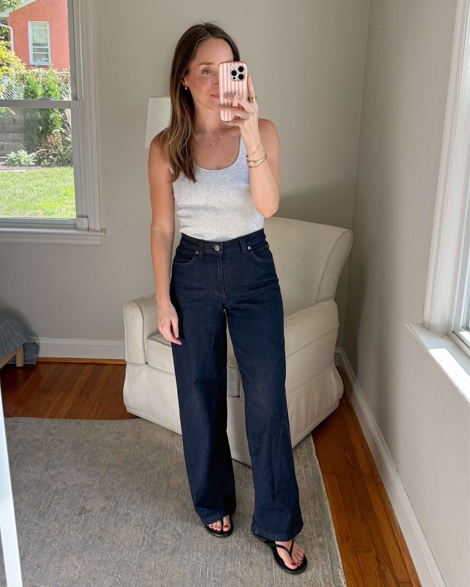 Last day to snag these adorable wide leg dark wash jeans for $28! Best fitting jeans I found at target in years. I am wearing a size 2. ￼