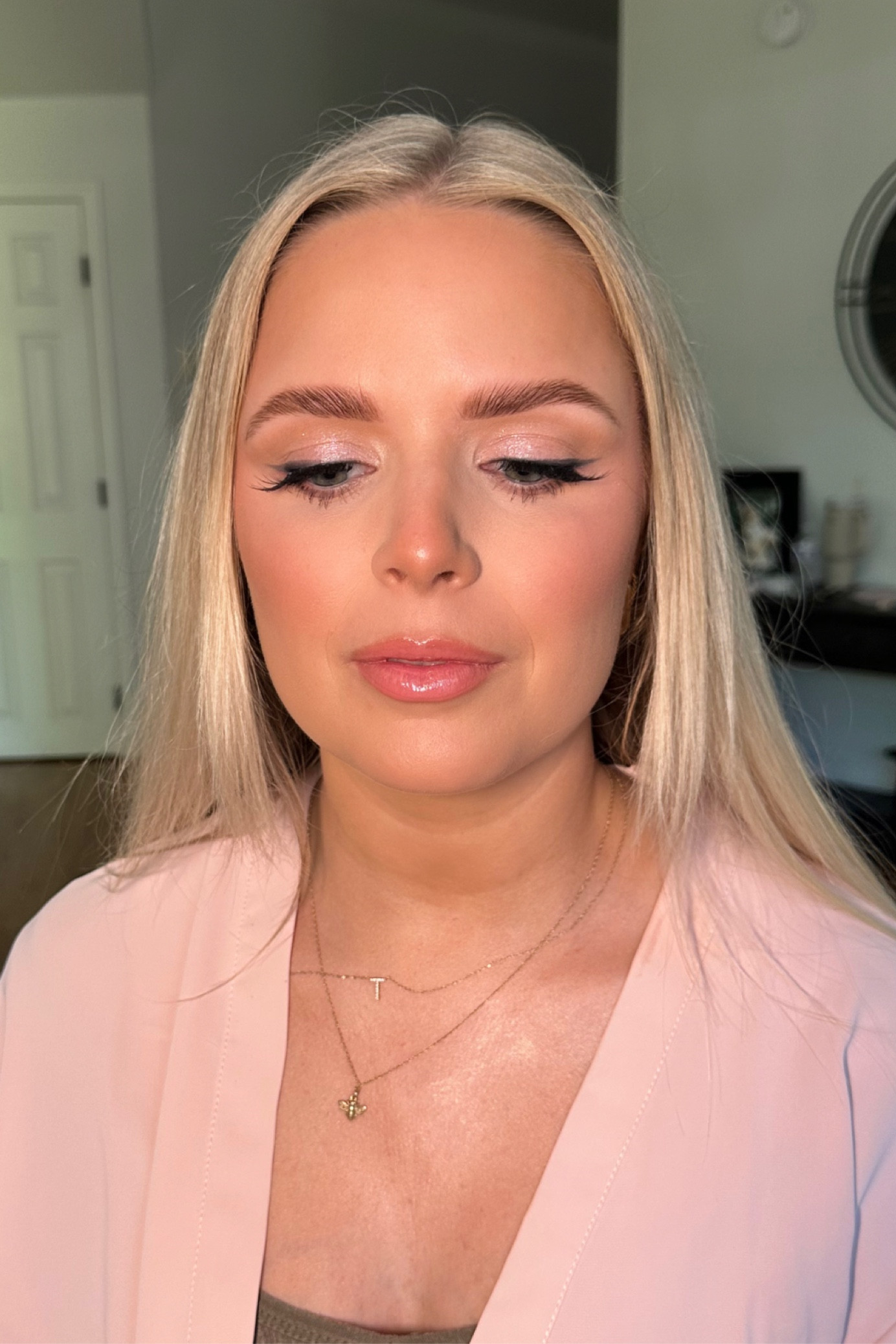 Fresh natural spring glam! I love the subtle pop of pink shimmer I used on her lid from the Natasha denona retro palette 

#LTKbeauty #LTKBeautySale #LTKFestival