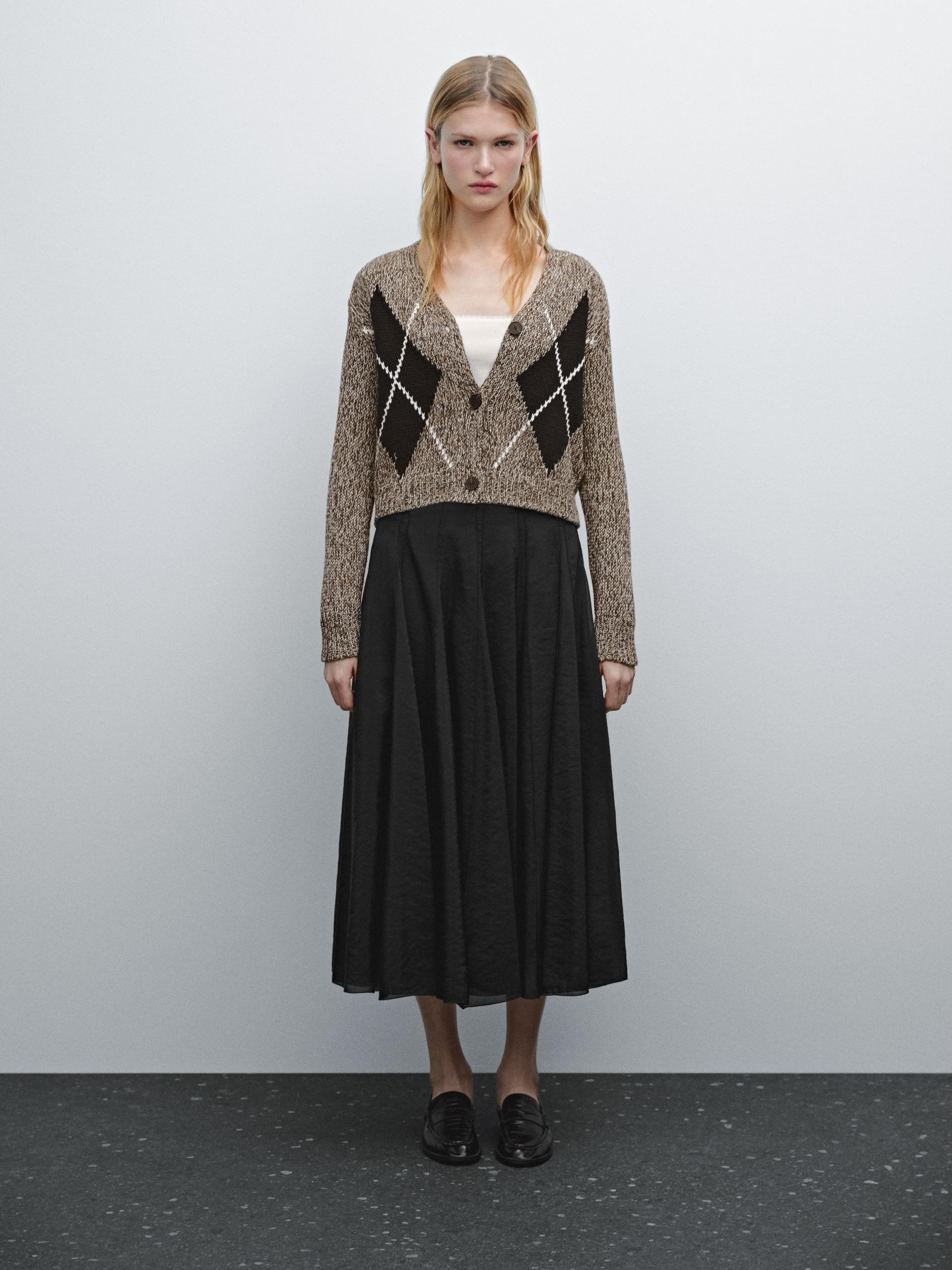 Kurzer Strickcardigan aus Baumwolle mit Rautenmuster | Massimo Dutti DE