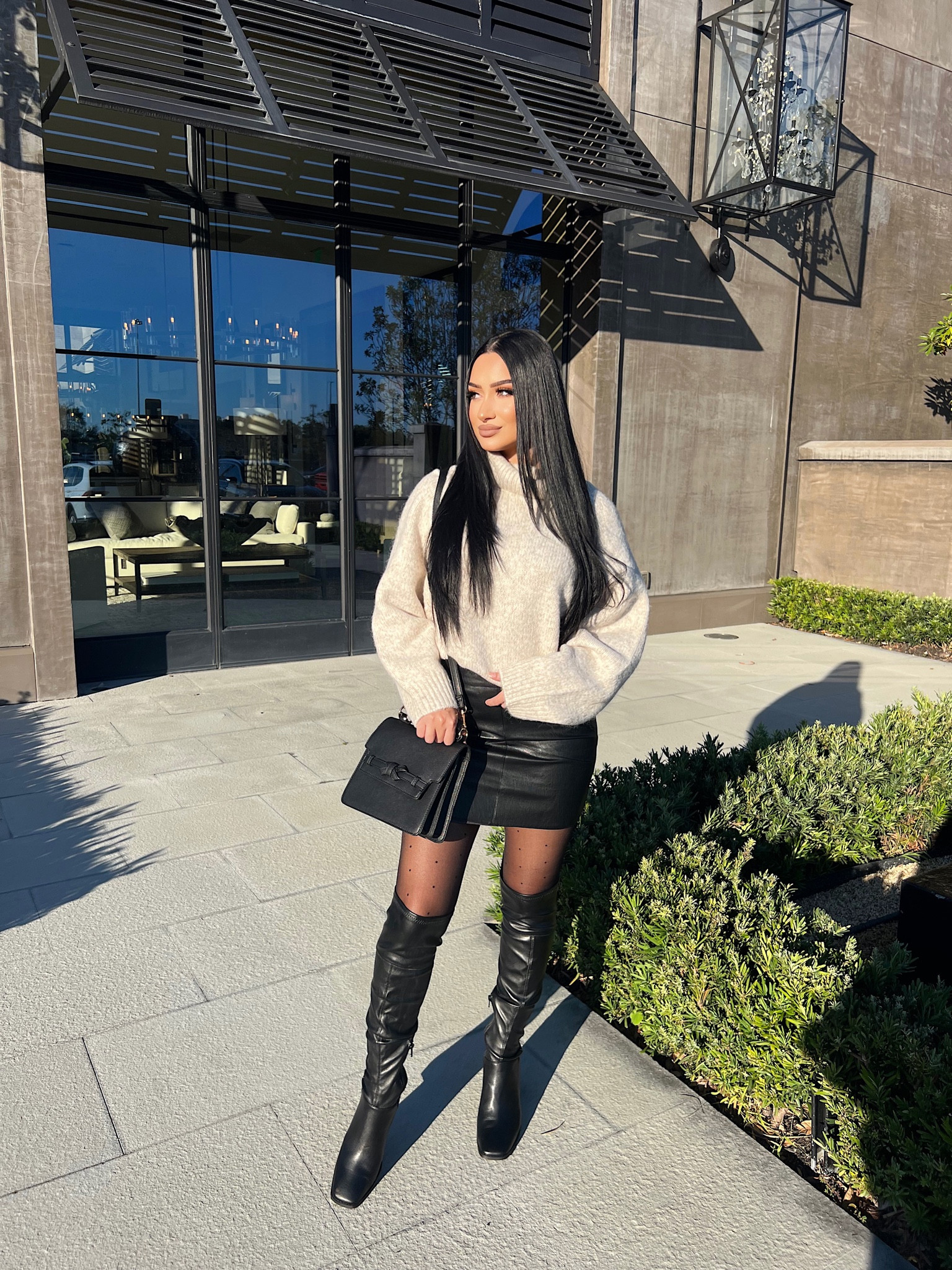 My fall outfit with Lulus 🖤 #lulusambassador

#LTKstyletip #LTKshoecrush #LTKSeasonal