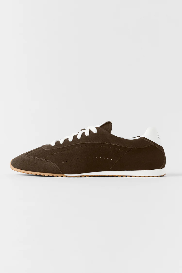 ALO Sunset Sneaker - Espresso | Alo Yoga (US)