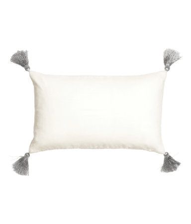 Cushion Cover with Tassels | H&M (US)