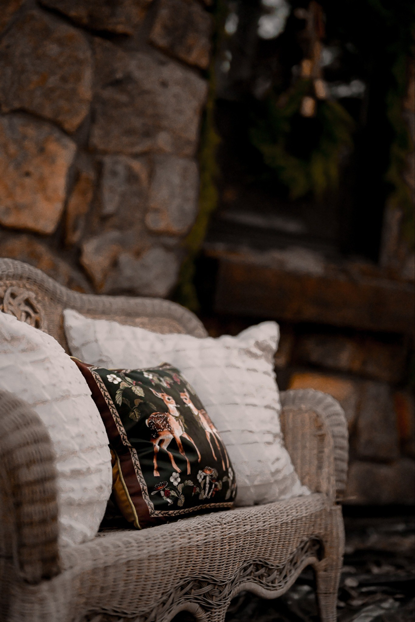 ✨️ pillow magic ✨️

#LTKGiftGuide #LTKHoliday #LTKHome