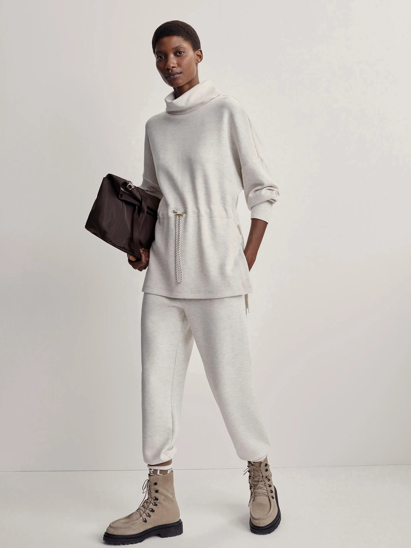 Freya Sweat | Varley USA