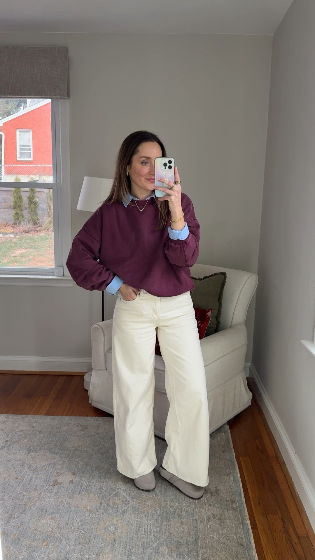 Wearing small sweatshirt and 26 regular in the pants. They run short. 