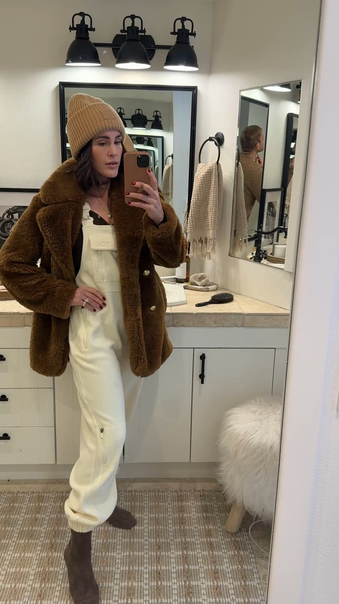 FASHION \ cute and cozy winter outfit! Wearing a small in overalls, Henley and faux fur coat 🐻🐻

Amazon 

#LTKFindsUnder100 #LTKStyleTip #LTKSeasonal