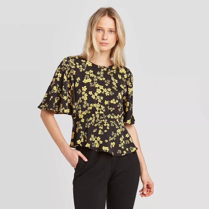 Women's Floral Print Short Sleeve Round Neck Blouse - Who What Wear™ | Target