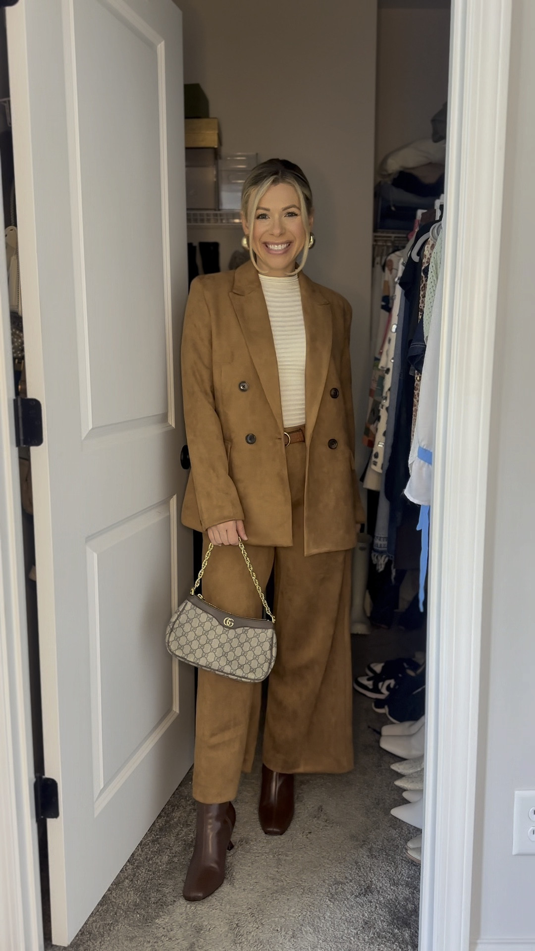 Suede blazer and pants, closet staples for fall. Wearing a size 2. Also cute with jeans, wearing a 26 

#LTKSeasonal #LTKVideo #LTKWorkwear