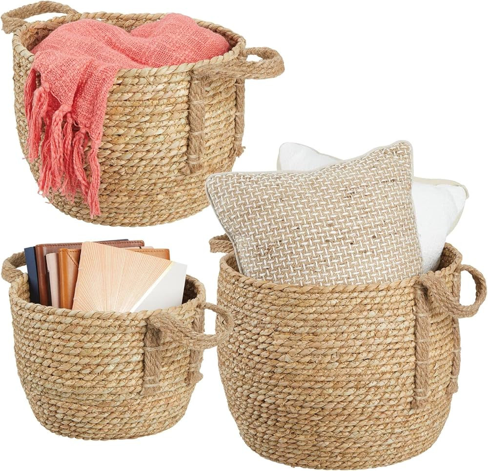 mDesign Round Braided Seagrass Woven Storage Basket with Jute Handles - Rope Weave Circle-Shaped ... | Amazon (US)